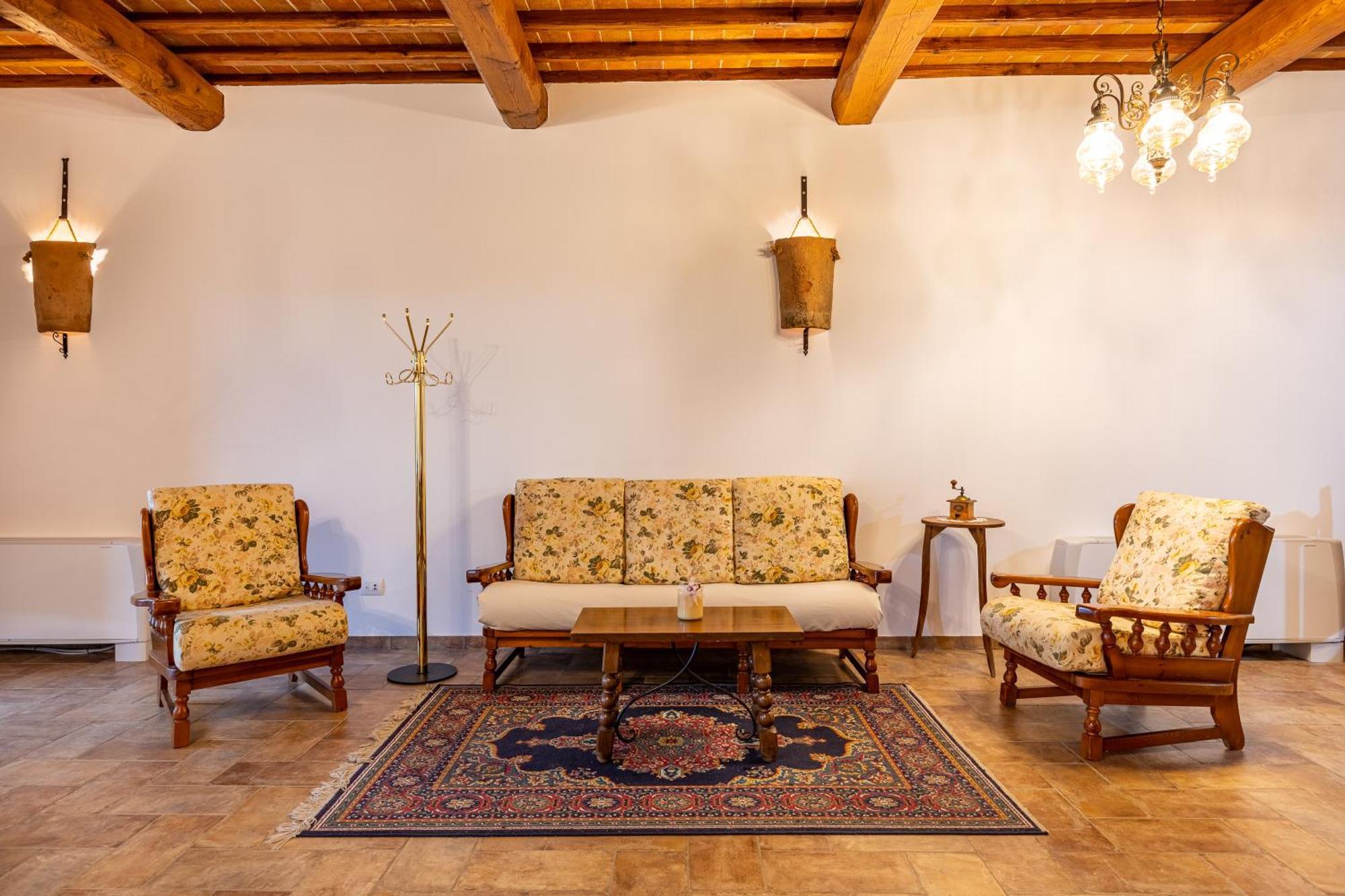 Agriturismo Il Casato Mag-Il Giogo Πιέντσα Εξωτερικό φωτογραφία